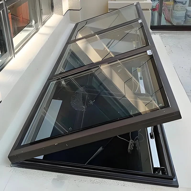 Quod est pretium typicum aluminii offensionis fores?