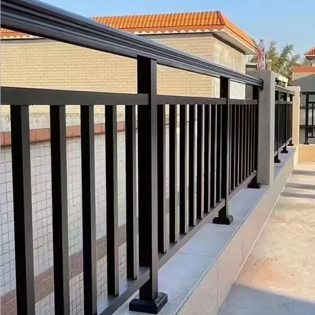 Aluminium Art Courtyard Railings
